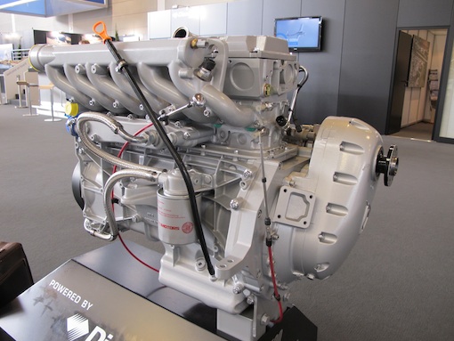 L'AE500 d'Austro Engine sur le stand Diamond Aircraft à Aero 2012